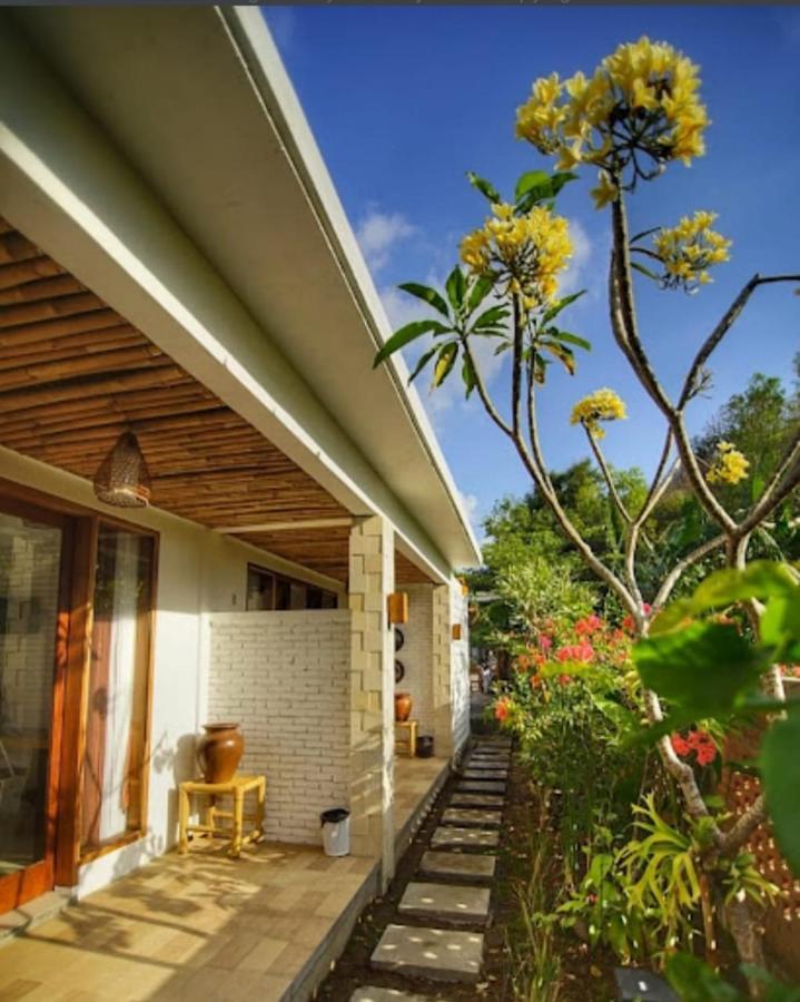 Surya Lombok Accommodation Селонг-Беланак Экстерьер фото